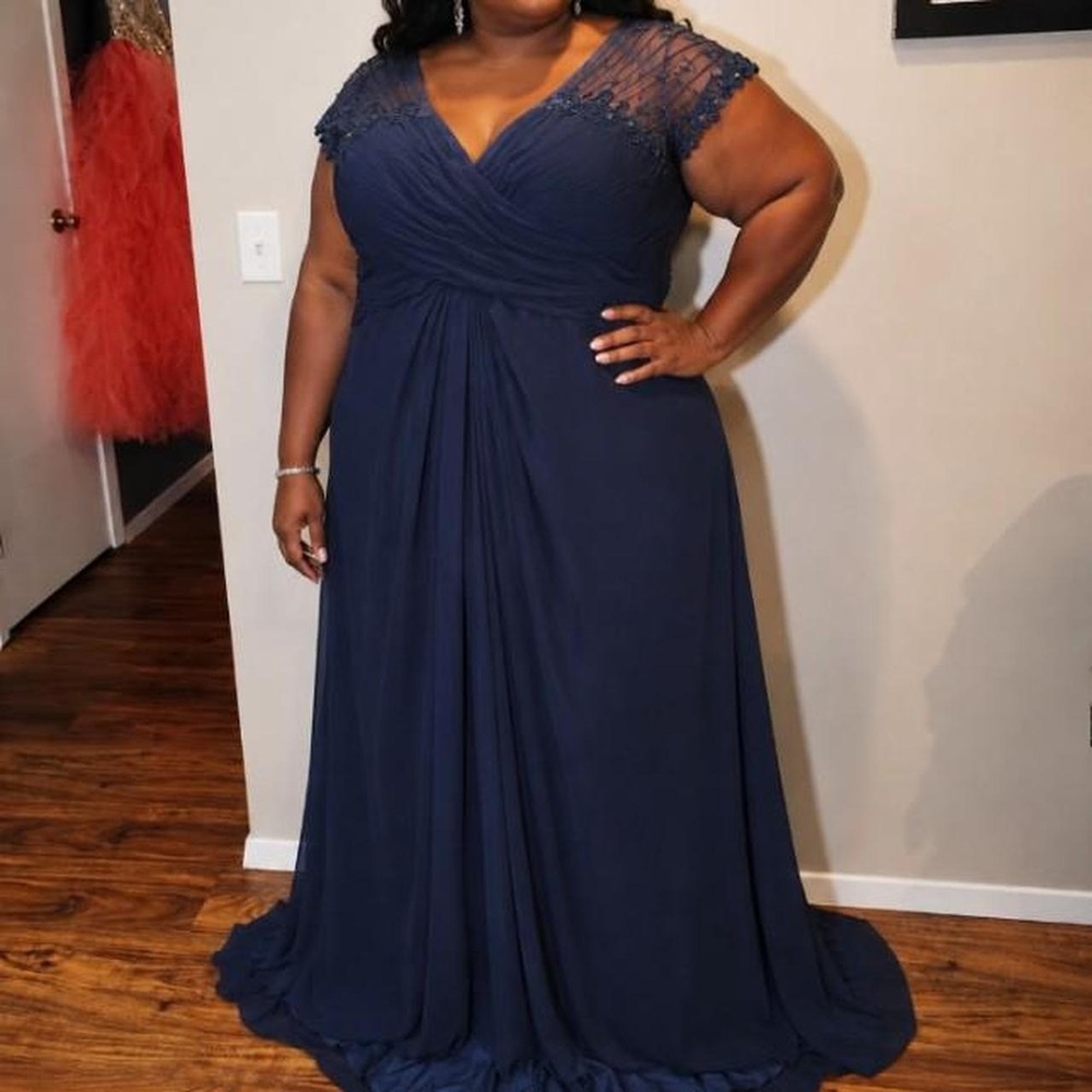 Cinderella Divine Ladivine Evening Gown Plus Size 4XL Blue Formal Dress A Line